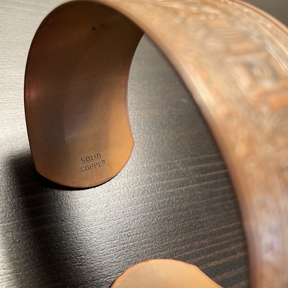 Vintage Solid Copper Cuff Bracelet - Picture 2 of 6